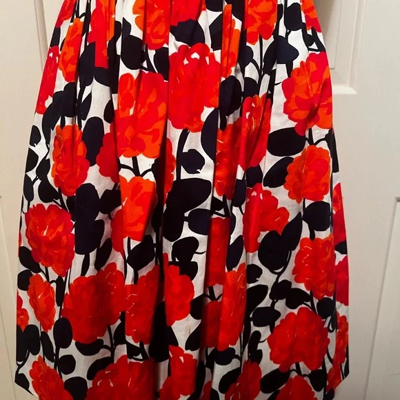 Shoshanna floral dress. Size 2 - Picture 3 of 8